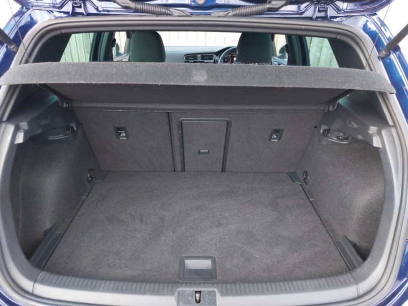 Used Volkswagen Golf 2019 for sale - 77568976: Photo 8