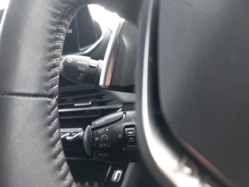 Used Peugeot 2008 2021 for sale - 77852640: Photo 18