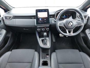 Used Renault Clio 2024 for sale - 78595376: Photo