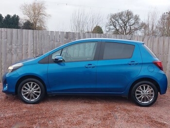 Used Toyota Yaris 2017 for sale - 78290980: Photo