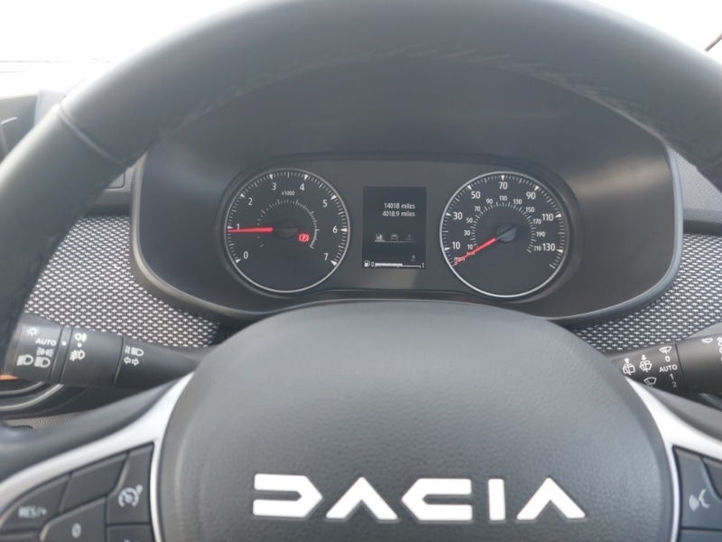 Used Dacia Sandero Stepway 2023 for sale - 76556171: Photo 11