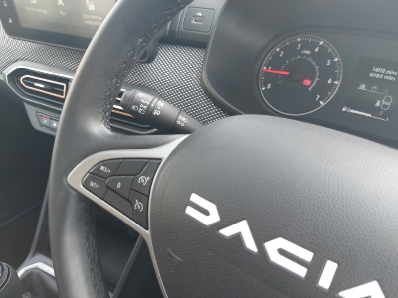 Used Dacia Sandero Stepway 2023 for sale - 76556171: Photo 16