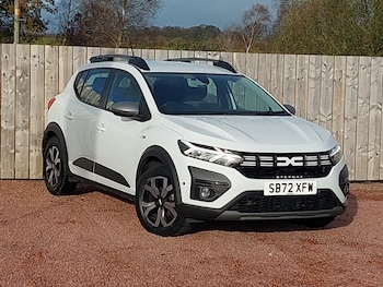 Used Dacia Sandero Stepway 2023 for sale - 76556171: Photo