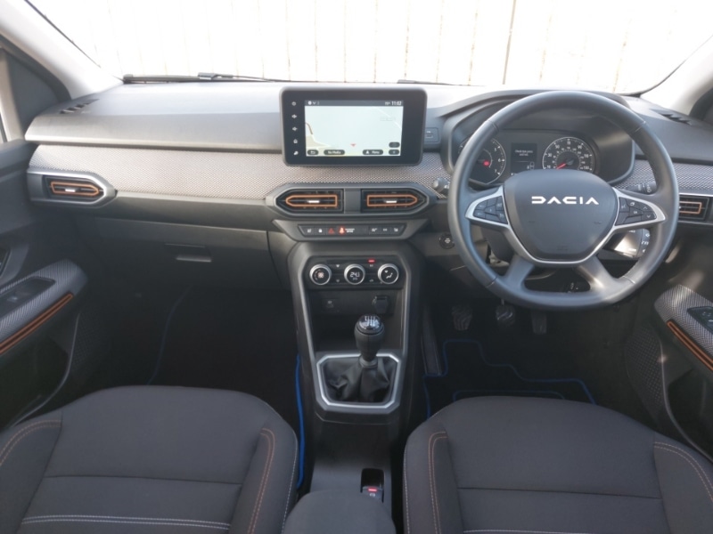 Used Dacia Sandero Stepway 2023 for sale - 76556171: Photo 2