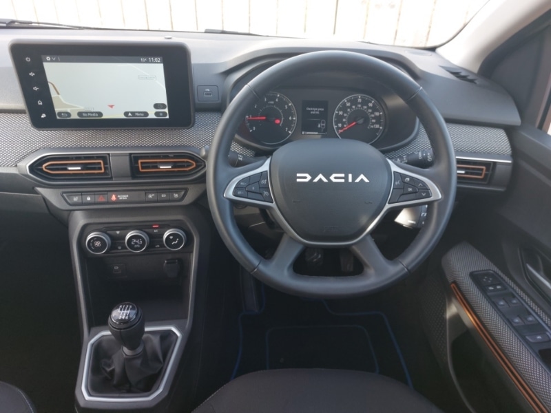 Used Dacia Sandero Stepway 2023 for sale - 76556171: Photo 7