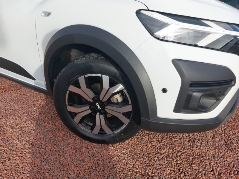 Used Dacia Sandero Stepway 2023 for sale - 76556171: Photo 9