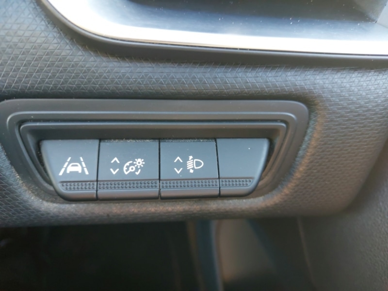 Used Renault Clio 2022 for sale - 77392961: Photo 18