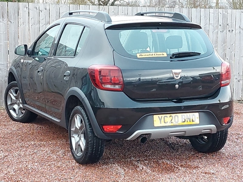 Used Dacia Sandero Stepway 2020 for sale - 77405301: Photo 3