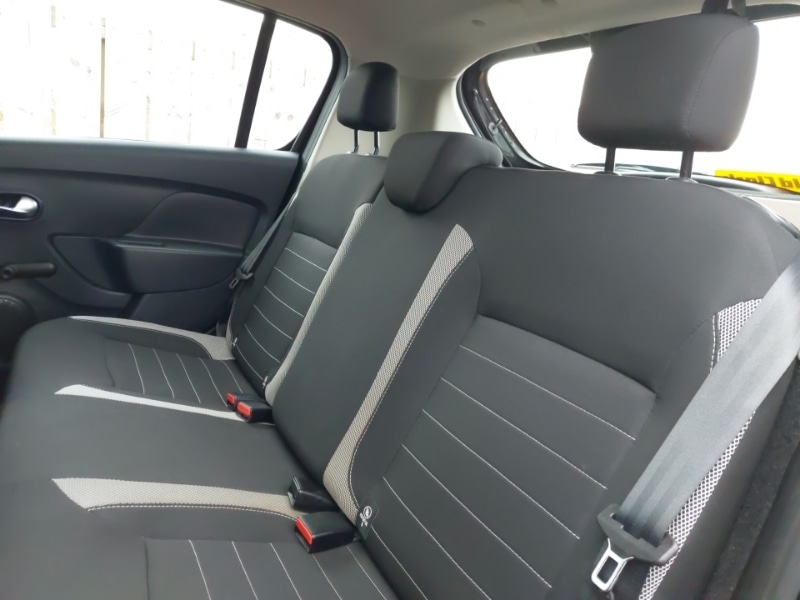 Used Dacia Sandero Stepway 2020 for sale - 77405301: Photo 6