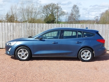 Used Ford Focus 2019 for sale - 78147570: Photo