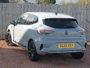Used Renault Clio 2025 for sale - 79734411: Photo