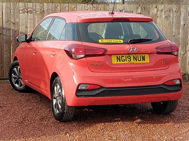 Used Hyundai i20 2019 for sale - 77623648: Photo 3