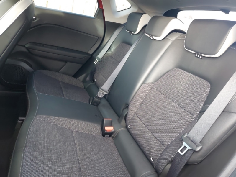 Used Renault Captur 2022 for sale - 76897396: Photo 6