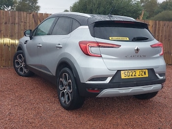 Used Renault Captur 2022 for sale - 76150789: Photo 3