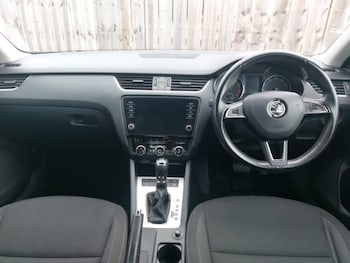 Used Skoda Octavia 2018 for sale - 77380051: Photo