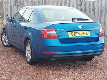 Used Skoda Octavia 2018 for sale - 77380051: Photo