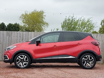 Used Renault Captur 2018 for sale - 78642301: Photo