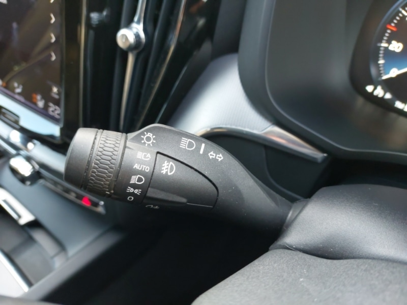 Used Volvo XC60 2020 for sale - 77115037: Photo 17