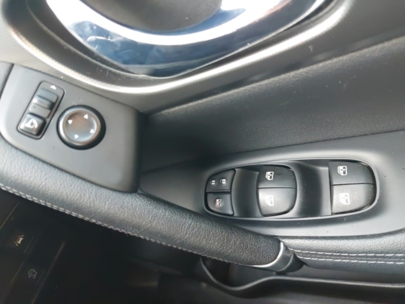 Used Nissan Qashqai 2017 for sale - 76893444: Photo 18