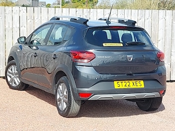 Used Dacia Sandero Stepway 2022 for sale - 78230380: Photo