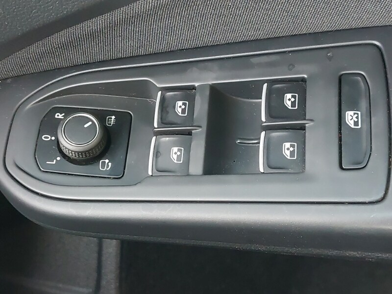 Used Volkswagen Golf 2020 for sale - 77544370: Photo 18