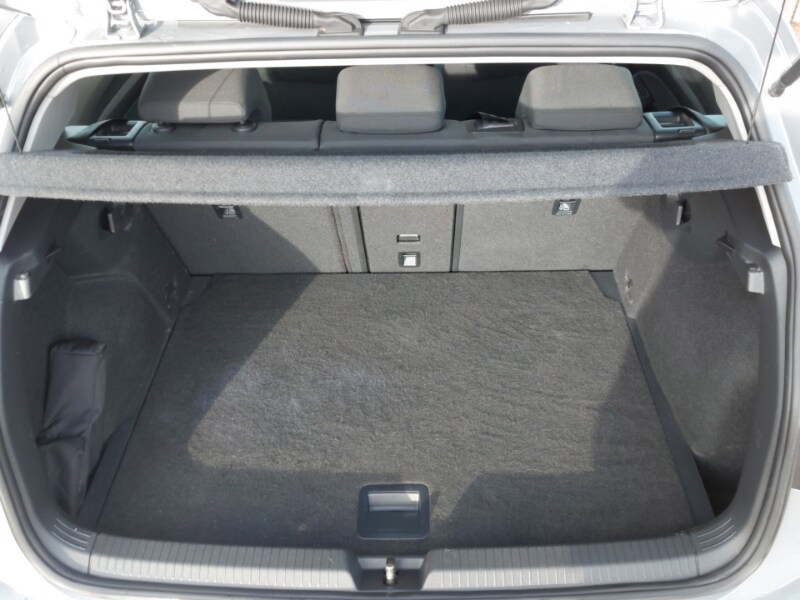 Used Volkswagen Golf 2020 for sale - 77544370: Photo 8