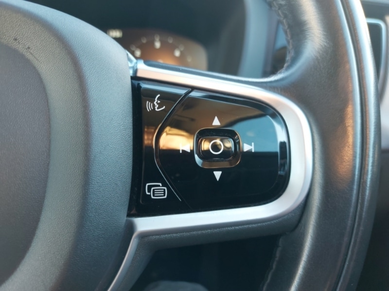 Used Volvo XC60 2019 for sale - 76639427: Photo 16