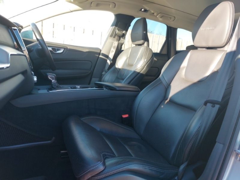 Used Volvo XC60 2019 for sale - 76639427: Photo 5