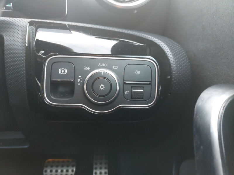 Used Mercedes-Benz A-Class 2019 for sale - 77223775: Photo 18