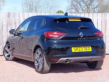 Used Renault Clio 2023 for sale - 78355229: Photo