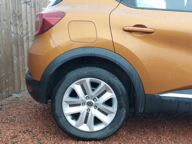 Used Renault Captur 2021 for sale - 76834351: Photo 12