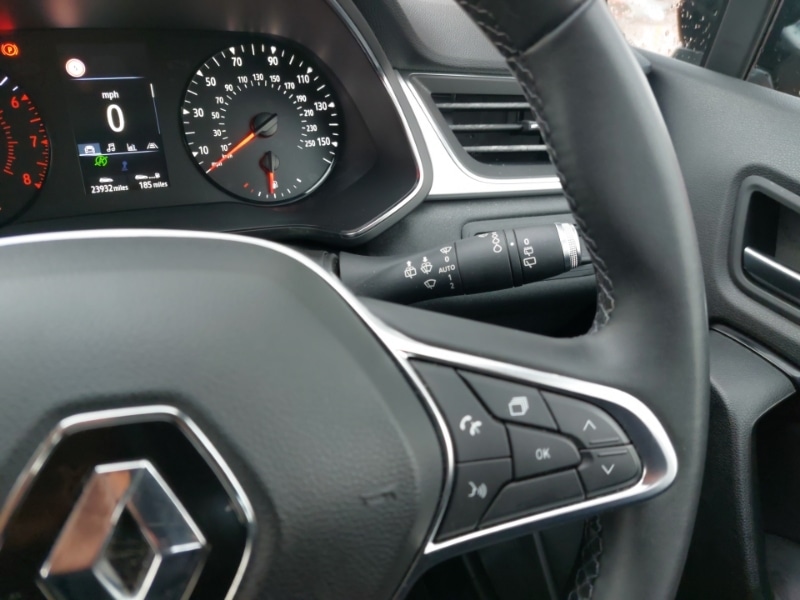 Used Renault Captur 2021 for sale - 76834351: Photo 18