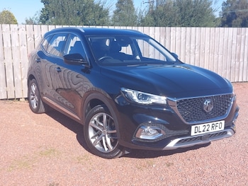 MG - MG HS