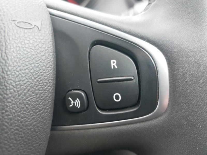 Used Renault Captur 2019 for sale - 76387909: Photo 18