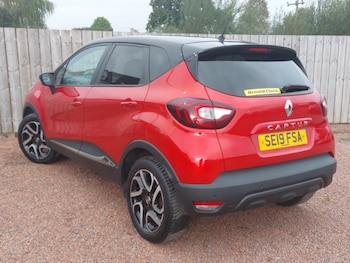 Used Renault Captur 2019 for sale - 76387909: Photo