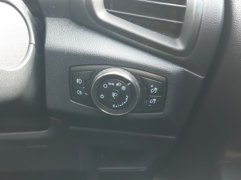 Used Ford Ecosport 2020 for sale - 76387910: Photo 16