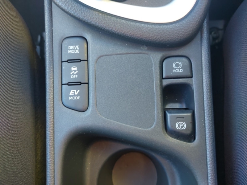 Used Toyota Yaris 2024 for sale - 77008673: Photo 16