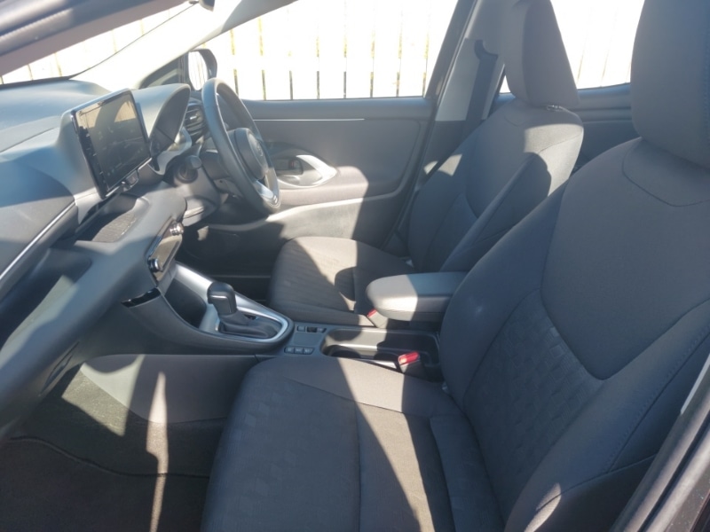 Used Toyota Yaris 2024 for sale - 77008673: Photo 5