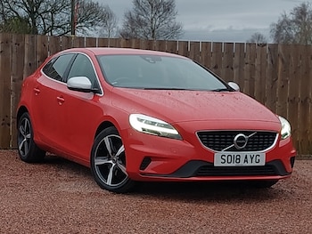 Used Volvo V40 2018 for sale - 77338513: Photo
