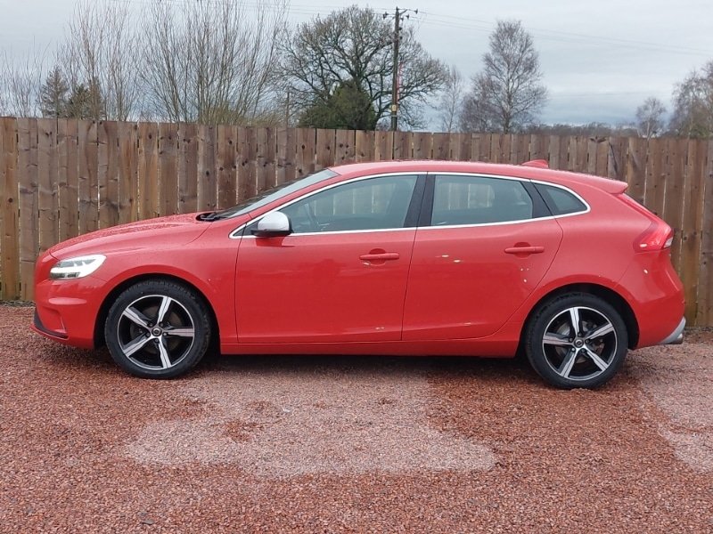 Used Volvo V40 2018 for sale - 77338513: Photo 4
