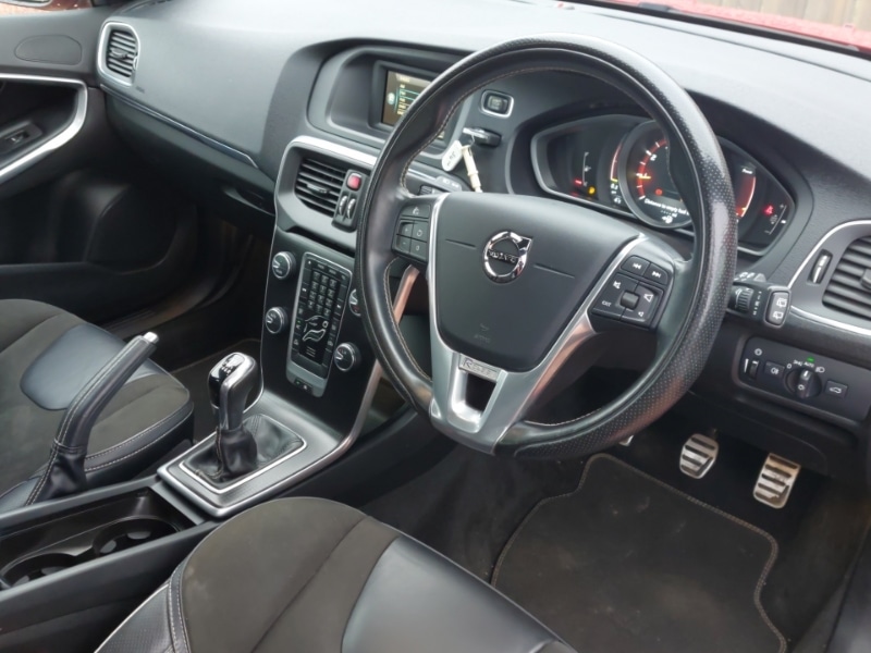 Used Volvo V40 2018 for sale - 77338513: Photo 7