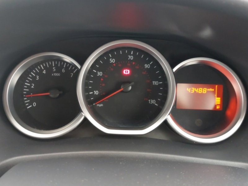 Used Dacia Sandero 2017 for sale - 77921818: Photo 11