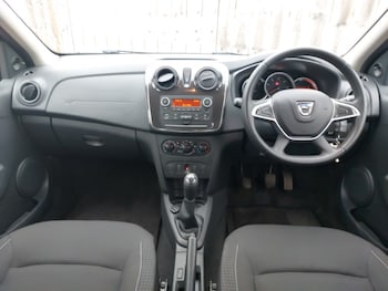 Used Dacia Sandero 2017 for sale - 77921818: Photo