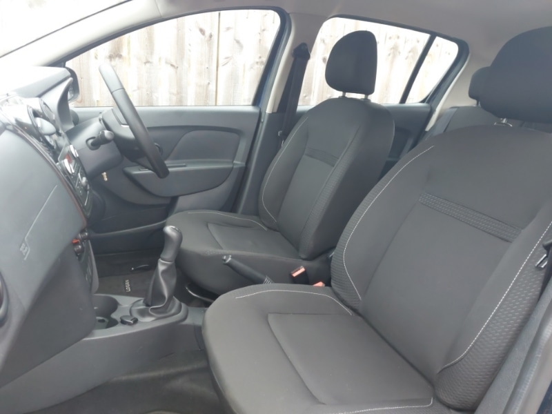 Used Dacia Sandero 2017 for sale - 77921818: Photo 5