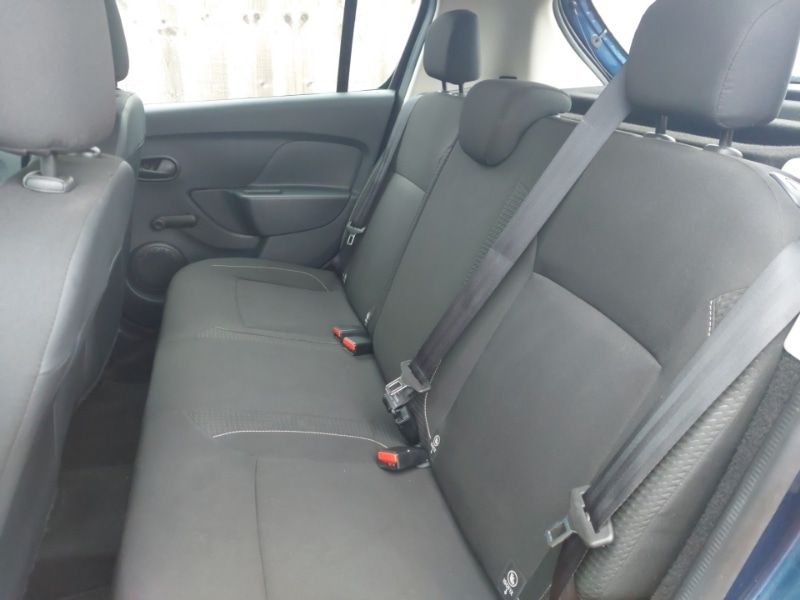 Used Dacia Sandero 2017 for sale - 77921818: Photo 6