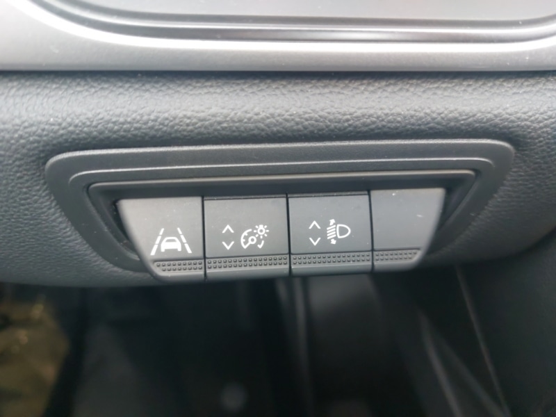 Used Renault Captur 2022 for sale - 76275782: Photo 18