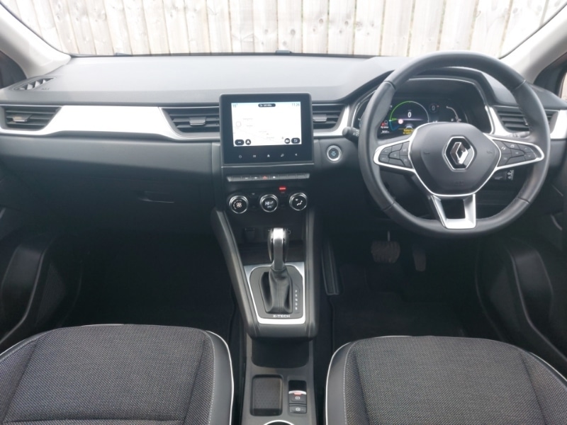 Used Renault Captur 2022 for sale - 76275782: Photo 2