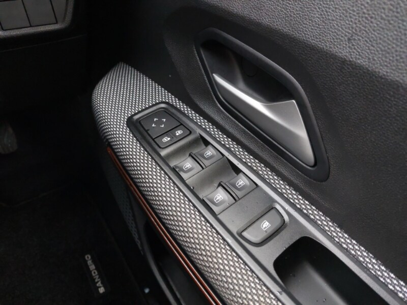 Used Dacia Sandero Stepway 2023 for sale - 77183565: Photo 19