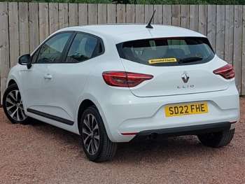 Used Renault Clio 2022 for sale - 74944160: Photo