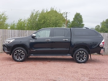 Used Toyota Hilux 2018 for sale - 78656387: Photo